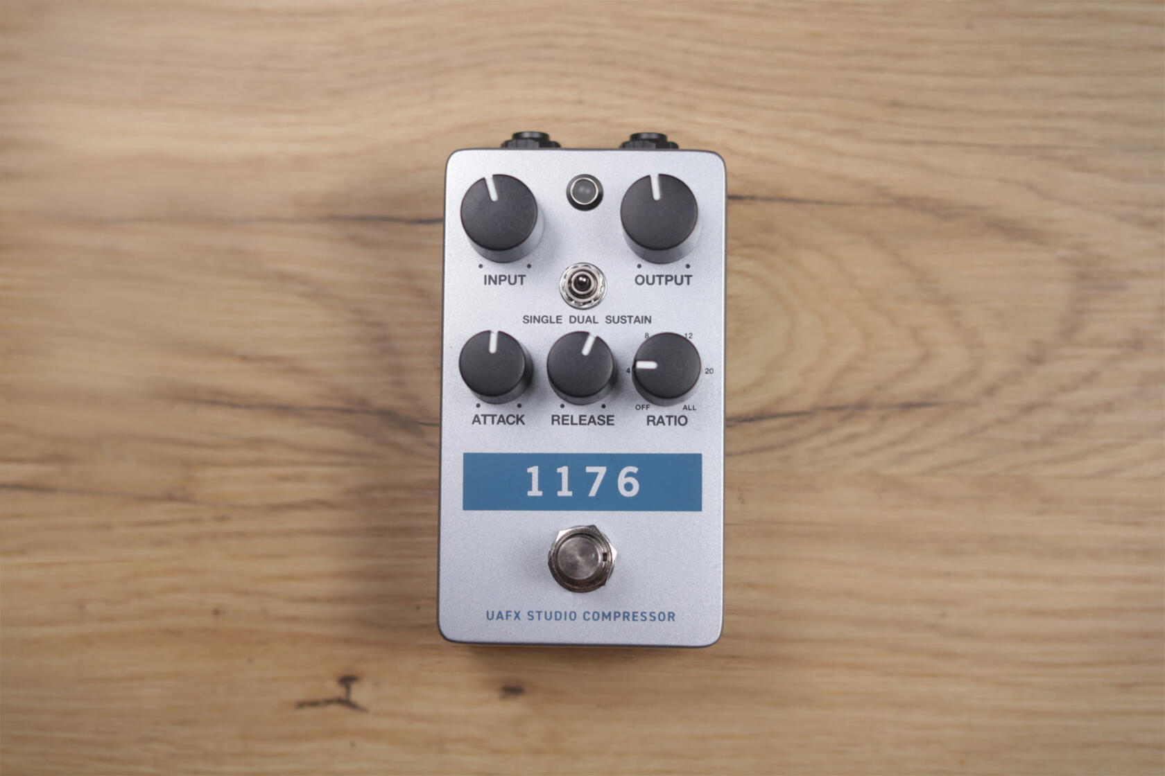 Universal Audio UAFX 1176 – BTM Guitars Nürnberg