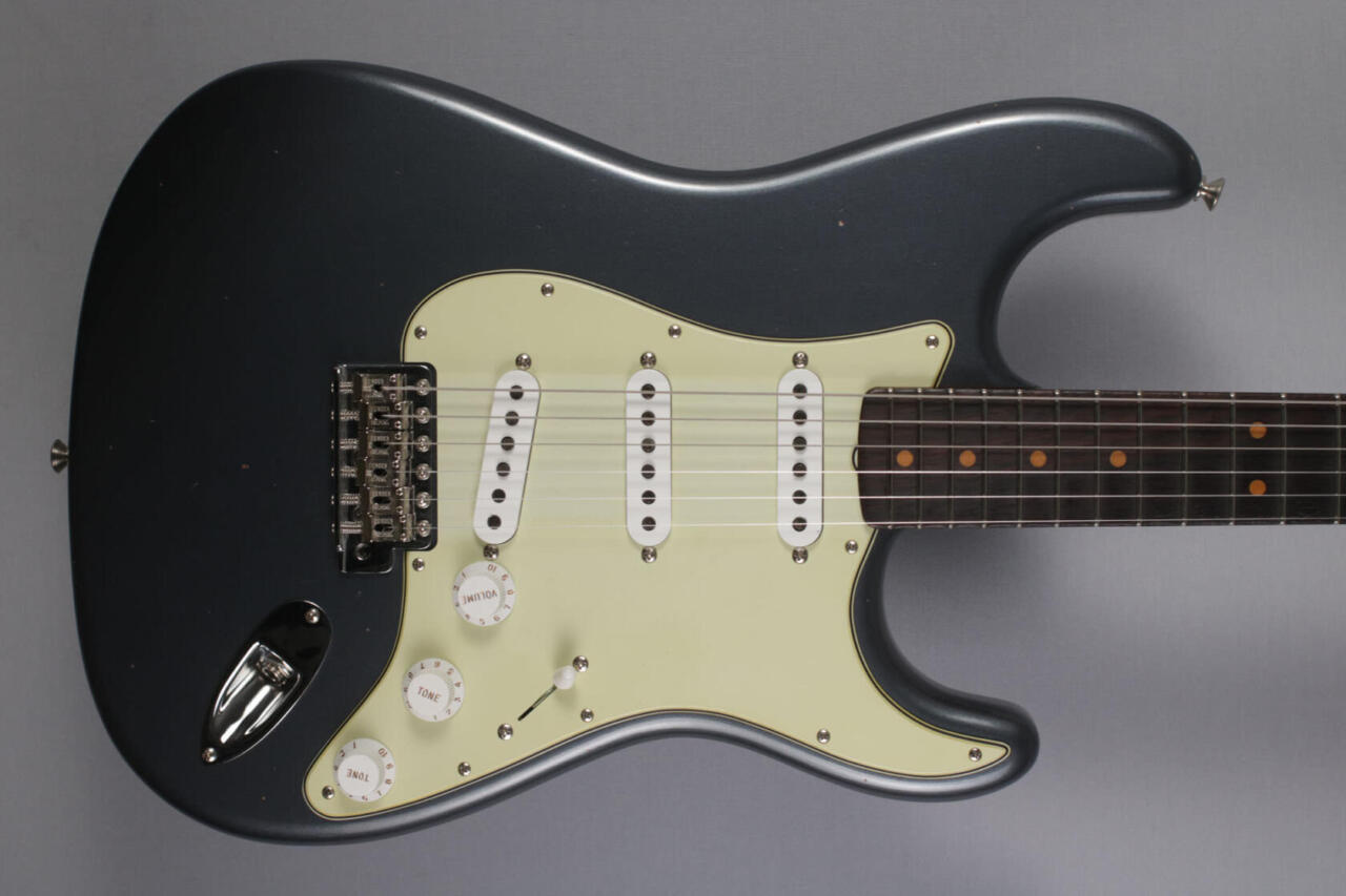 Fender CS '63 Strat JRN/CC RW Charcoal Frost Metallic – Bild 3