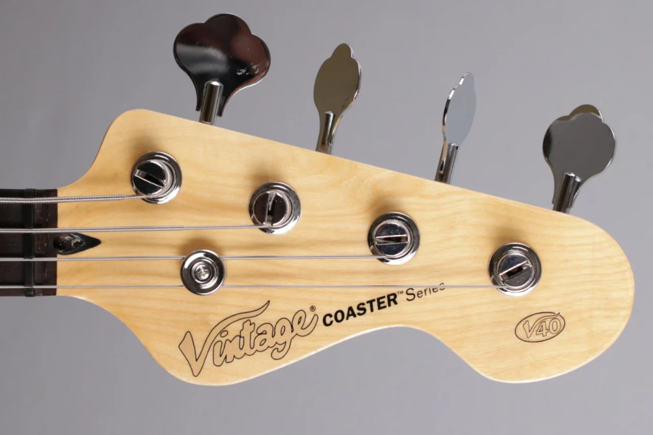 Vintage Coaster Series Bass 4-String Vintage White – Bild 5
