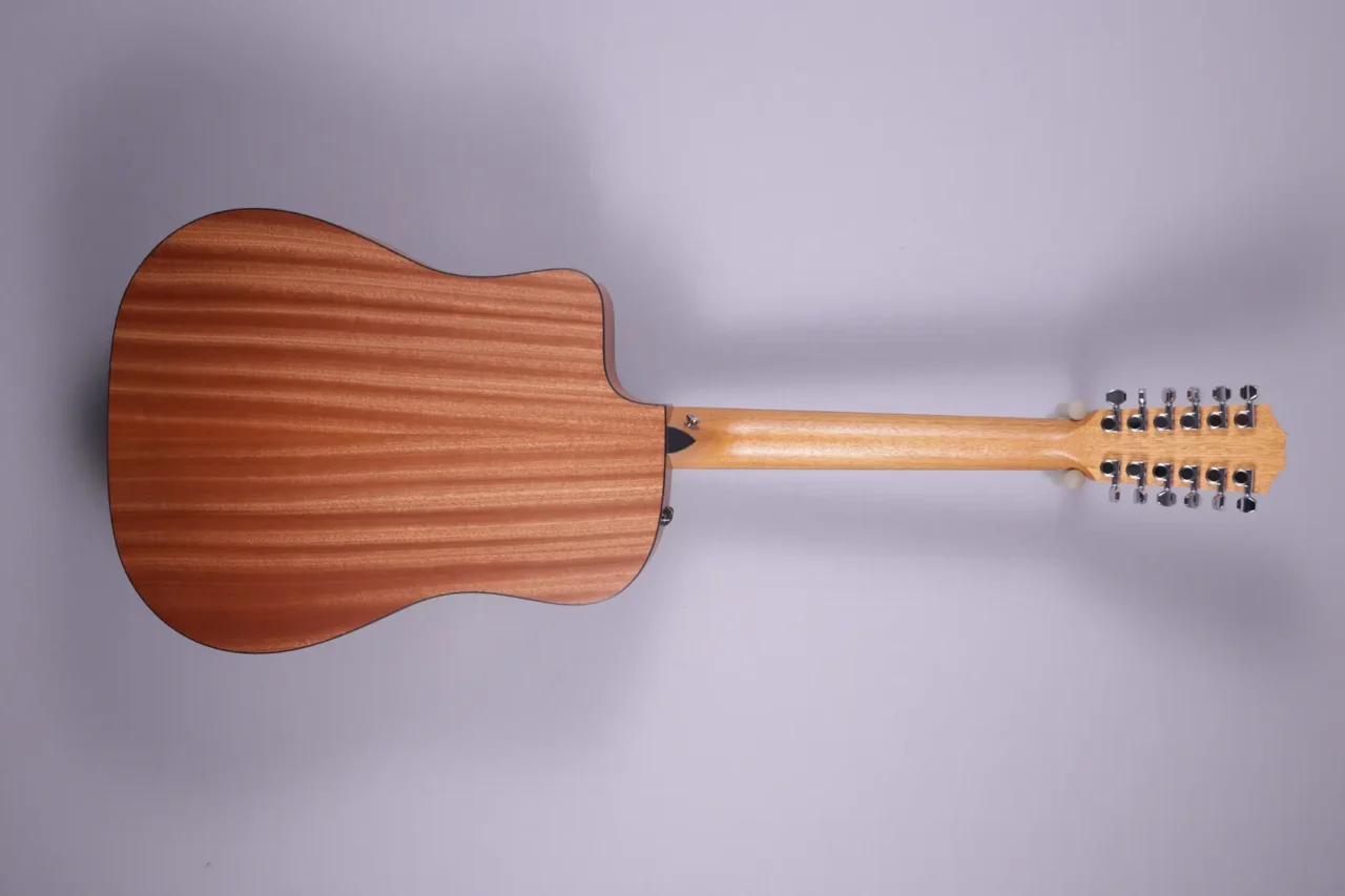 Taylor 150ce – Bild 2