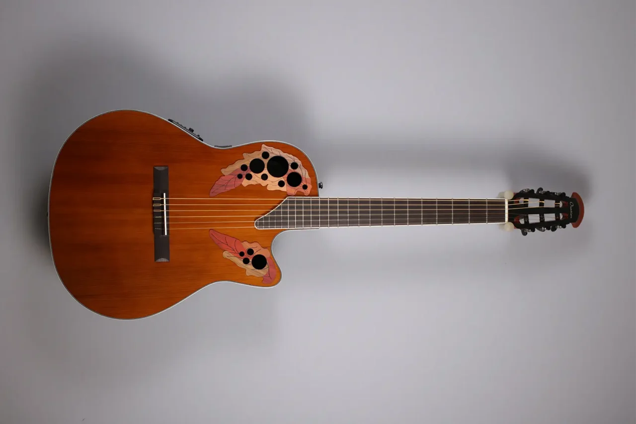Ovation Celebrity Elite CE44C Nylon Cedar