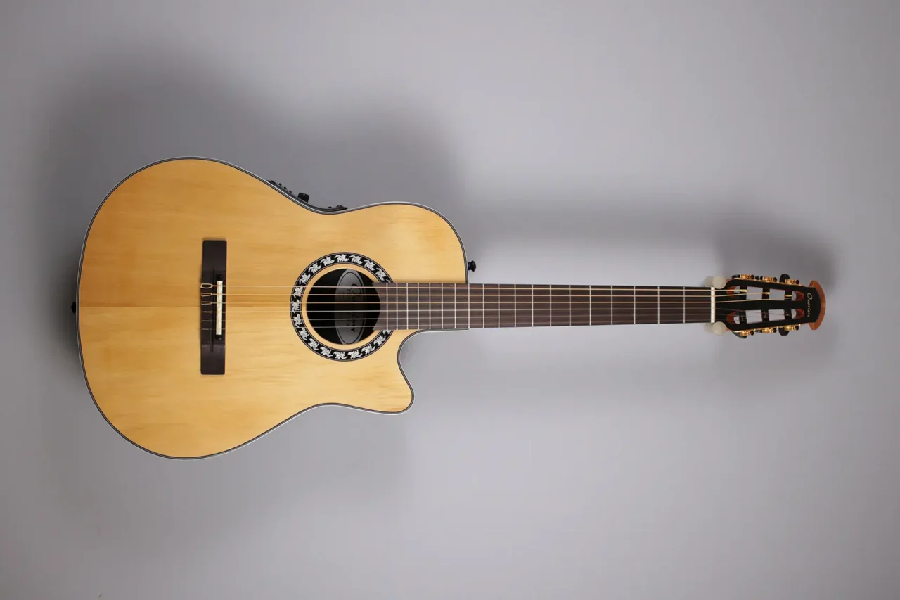 Ovation Pro Series Legend 1773AX Mid Cutaway