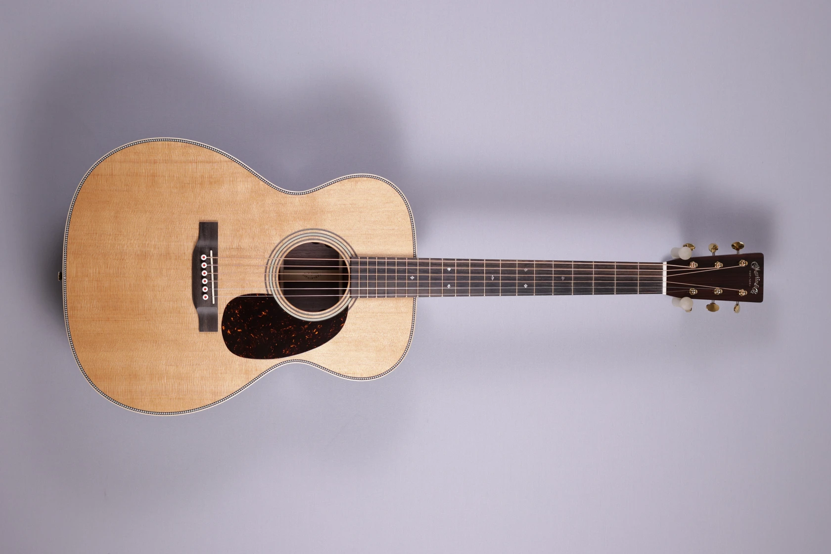 Martin 00028e Modern Deluxe