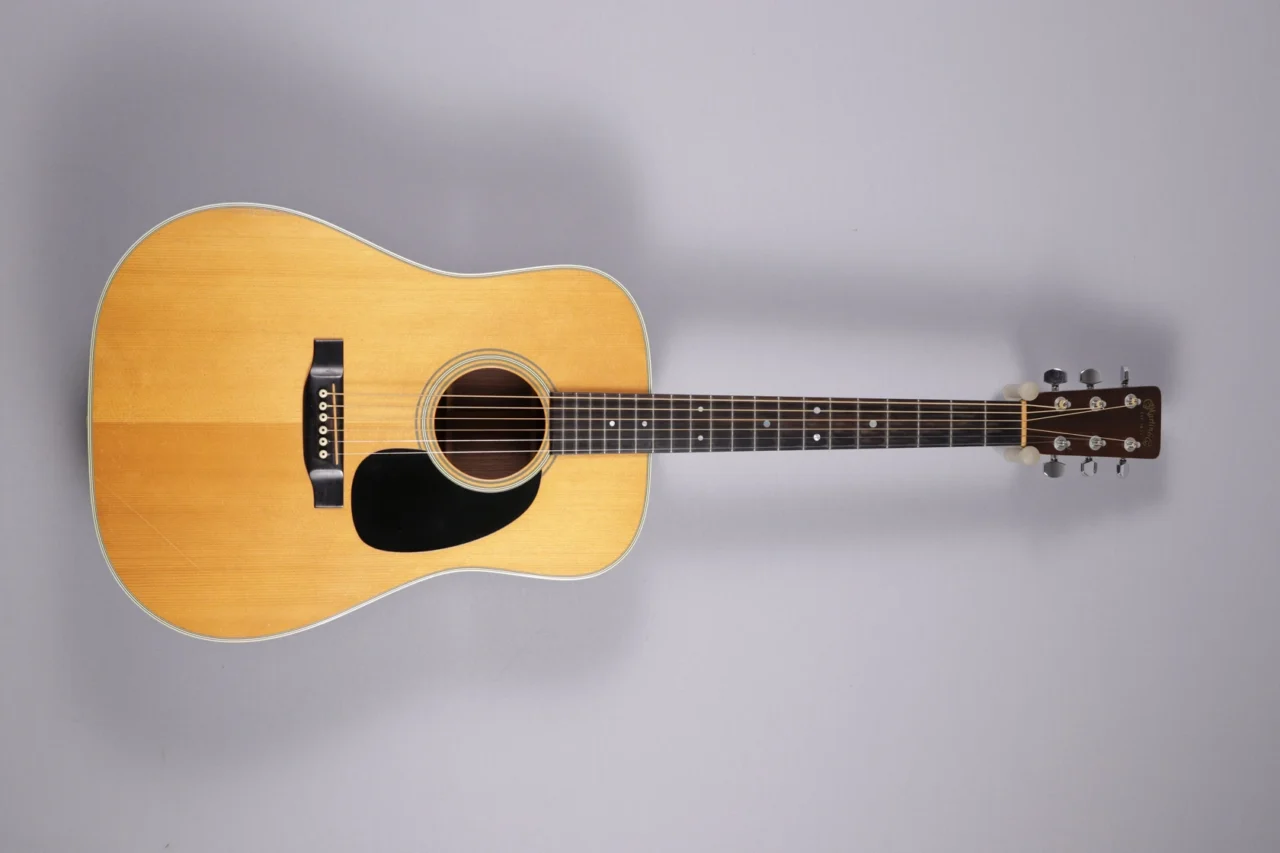 Martin D-28 1981 Used