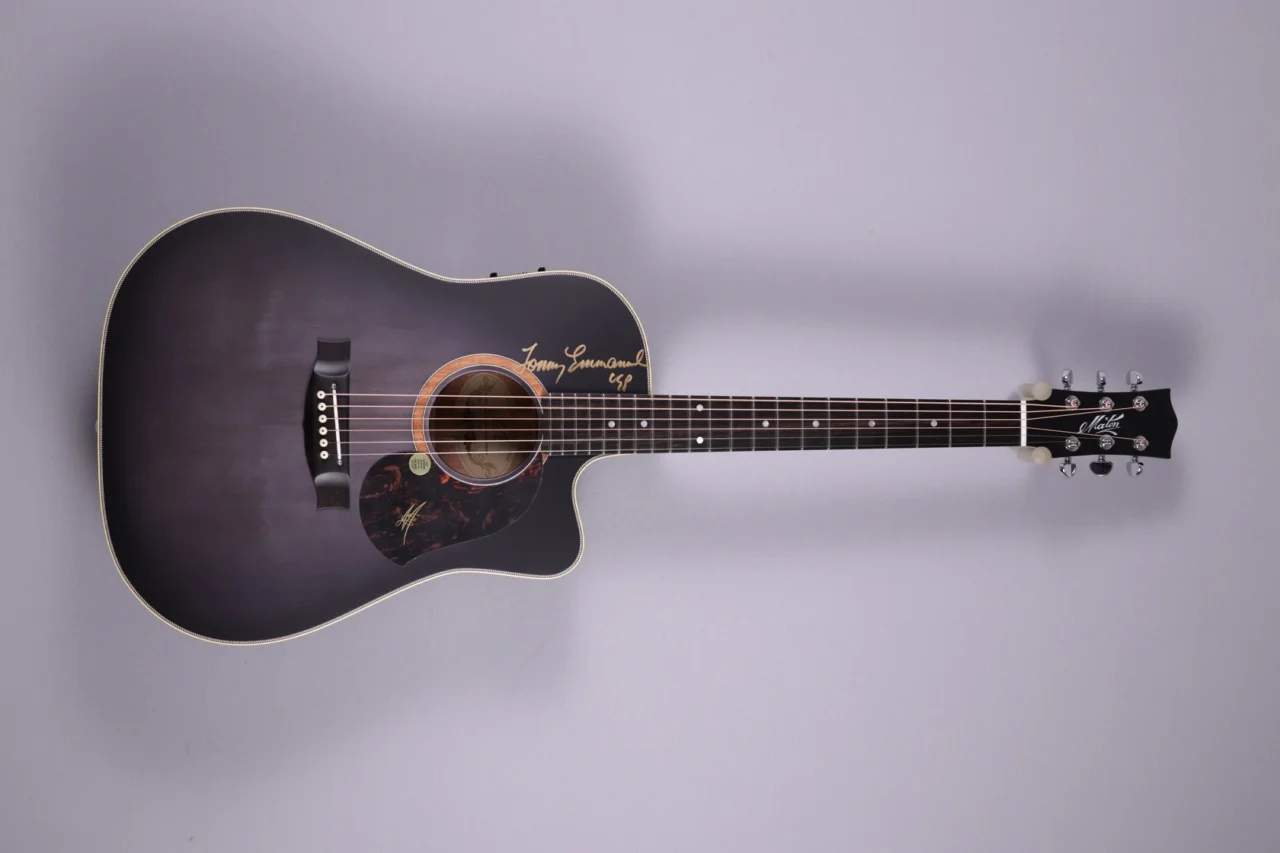 Maton SRS70C Ghost Black (Signed by Tommy Emmanuel) – Bild 3