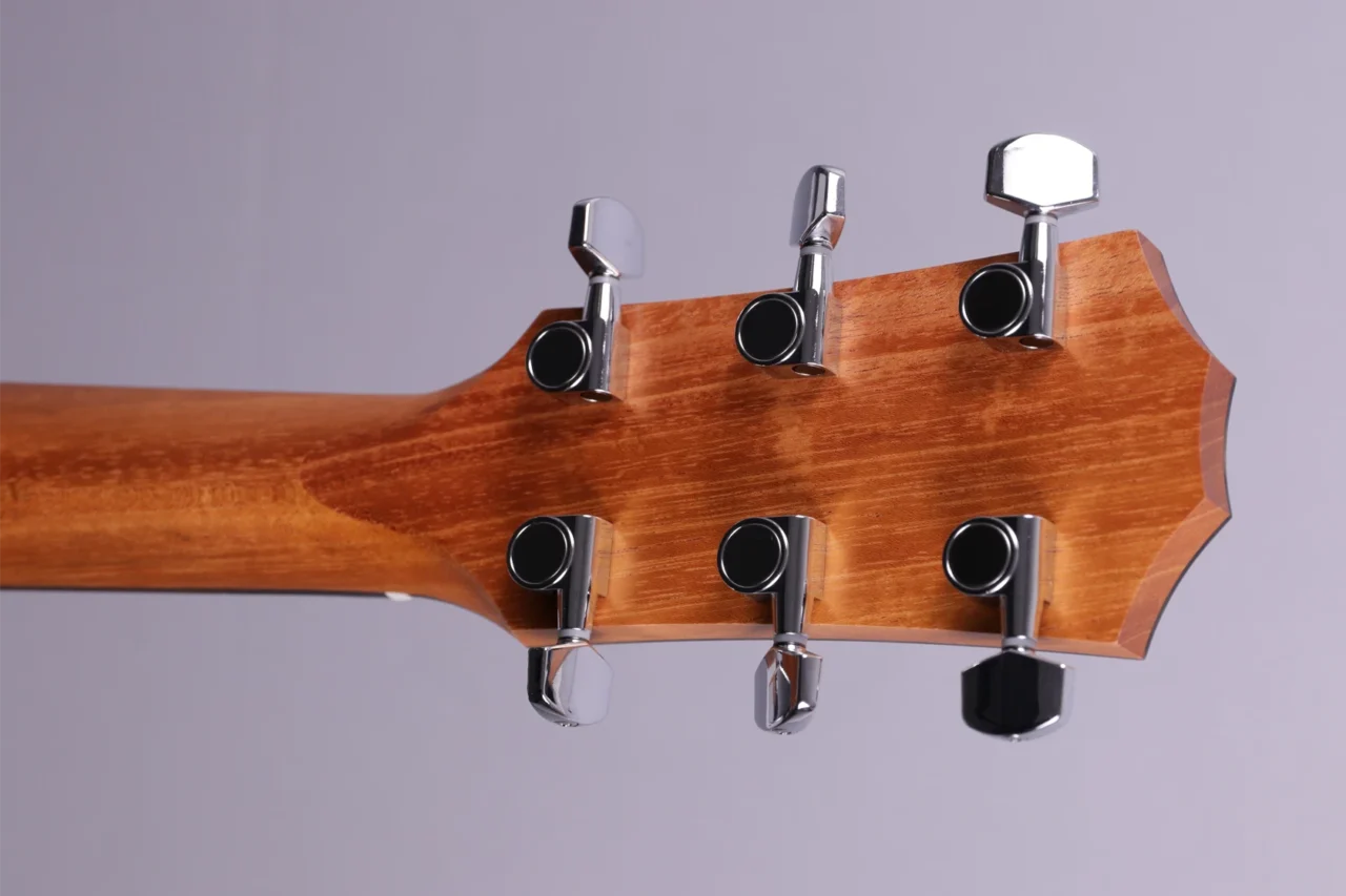 Taylor 210ce – Bild 6