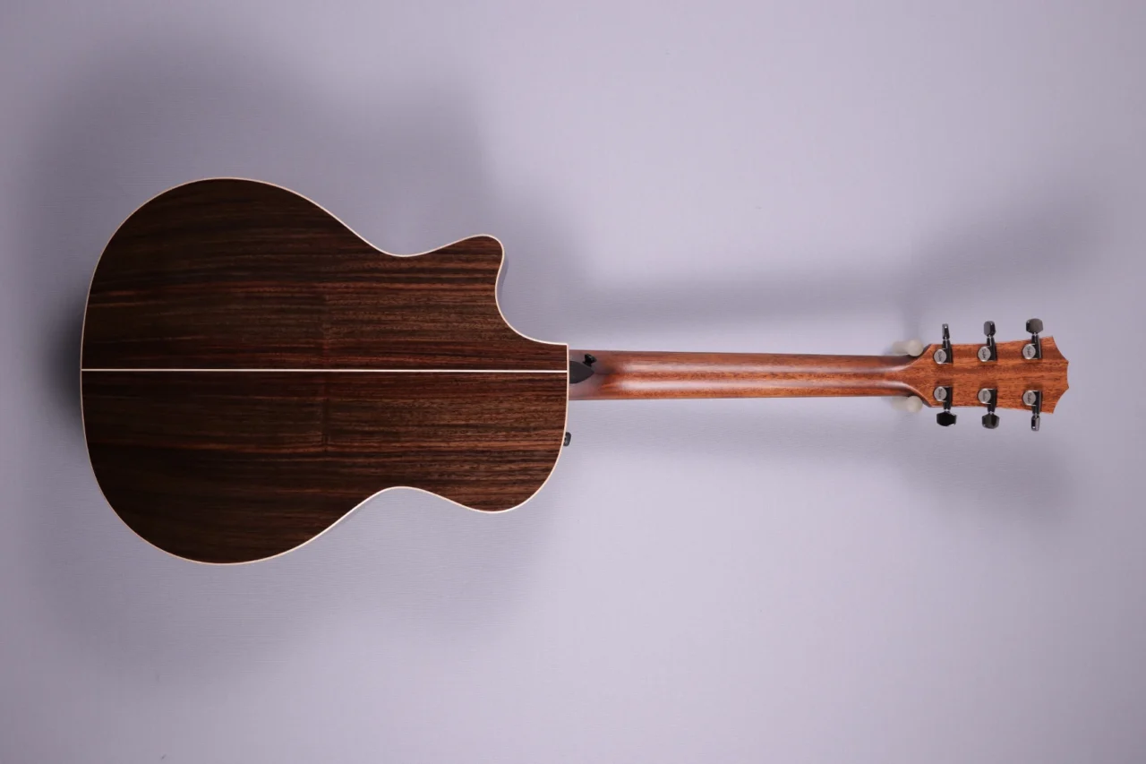 Taylor 814ce V-Class – Bild 2