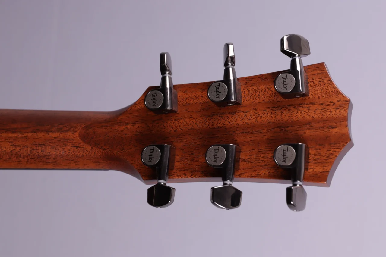 Taylor 814ce V-Class – Bild 6