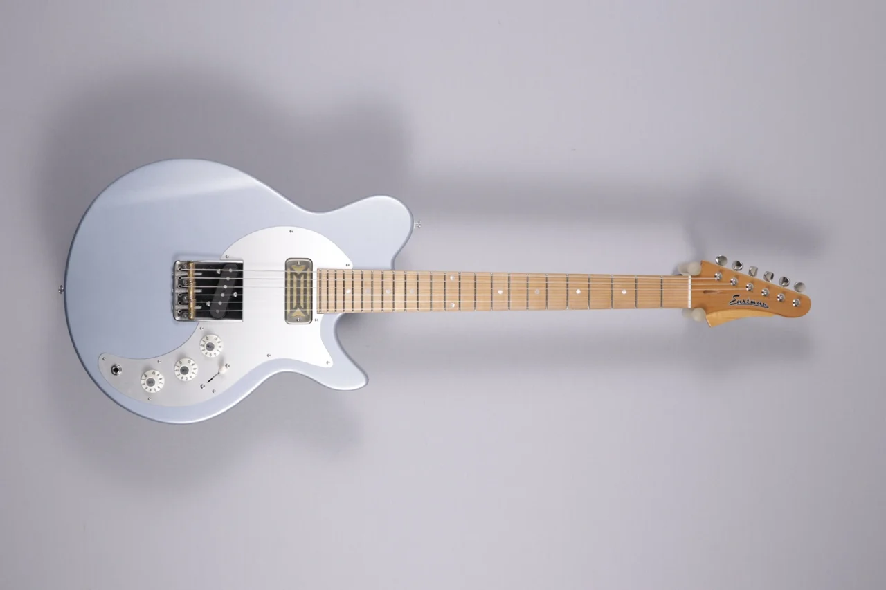 Eastman Fullertone SC'52 Ice Blue Metallic