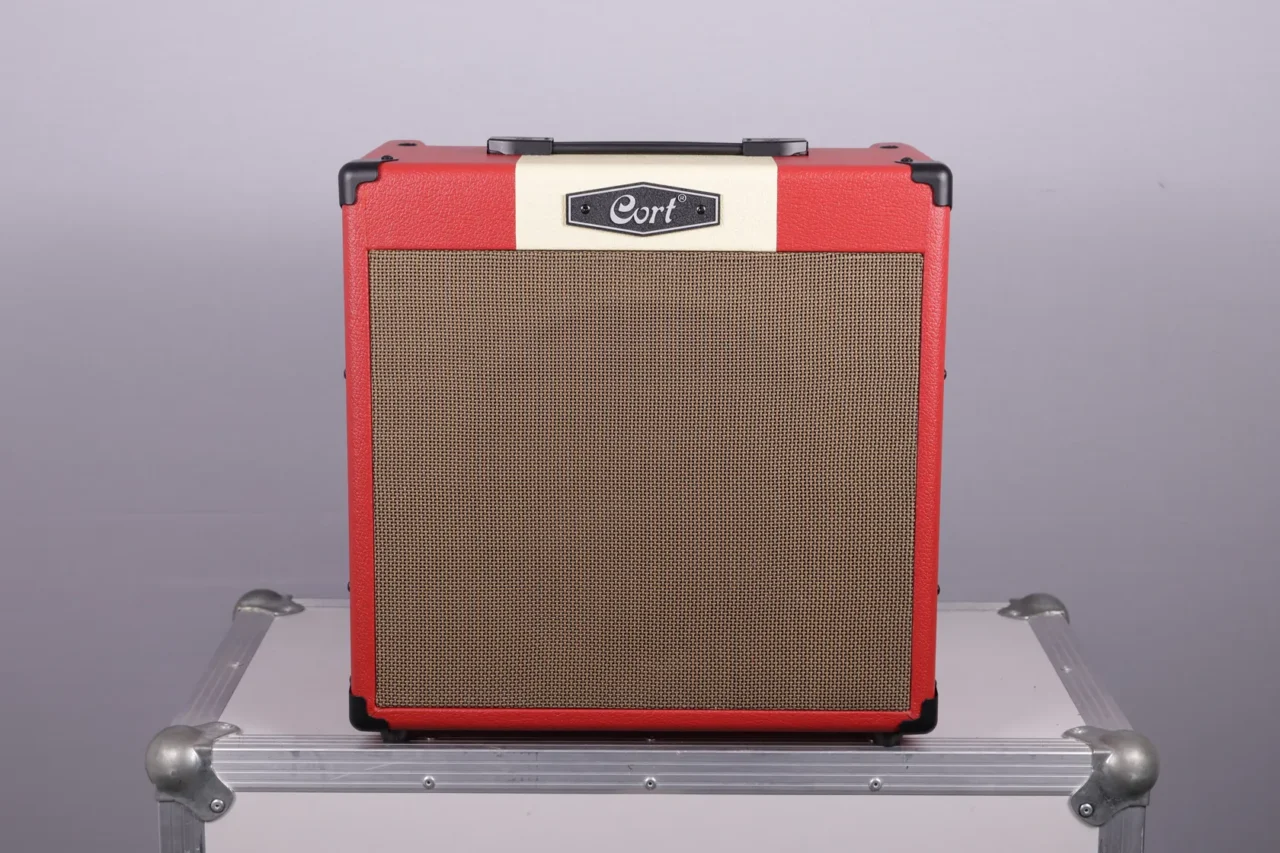 Cort CM30R - Dark Red