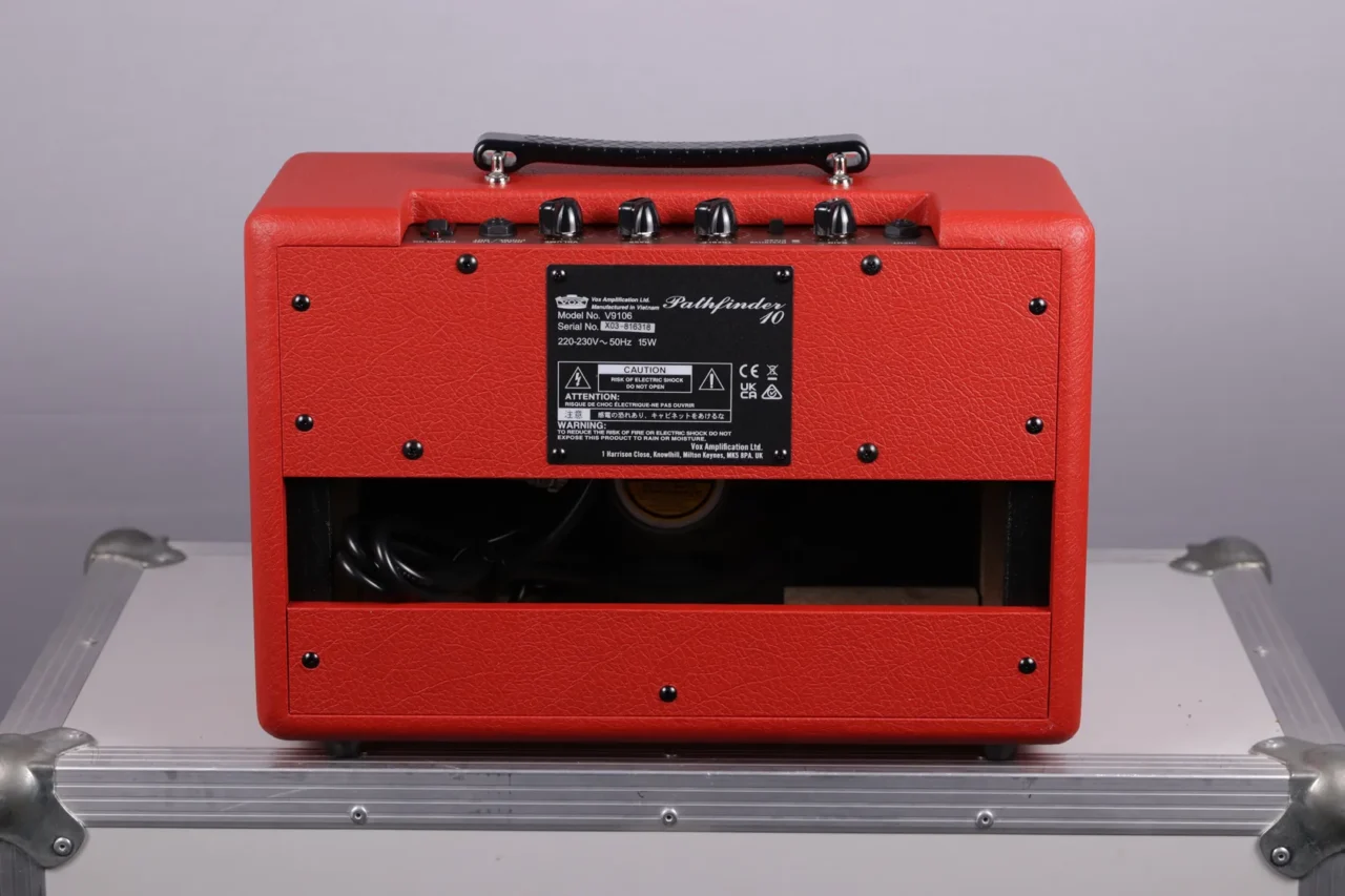 VOX  Pathfinder 10 Red Limited 10W/6,5Zoll Gitarrenverstärker – Bild 2