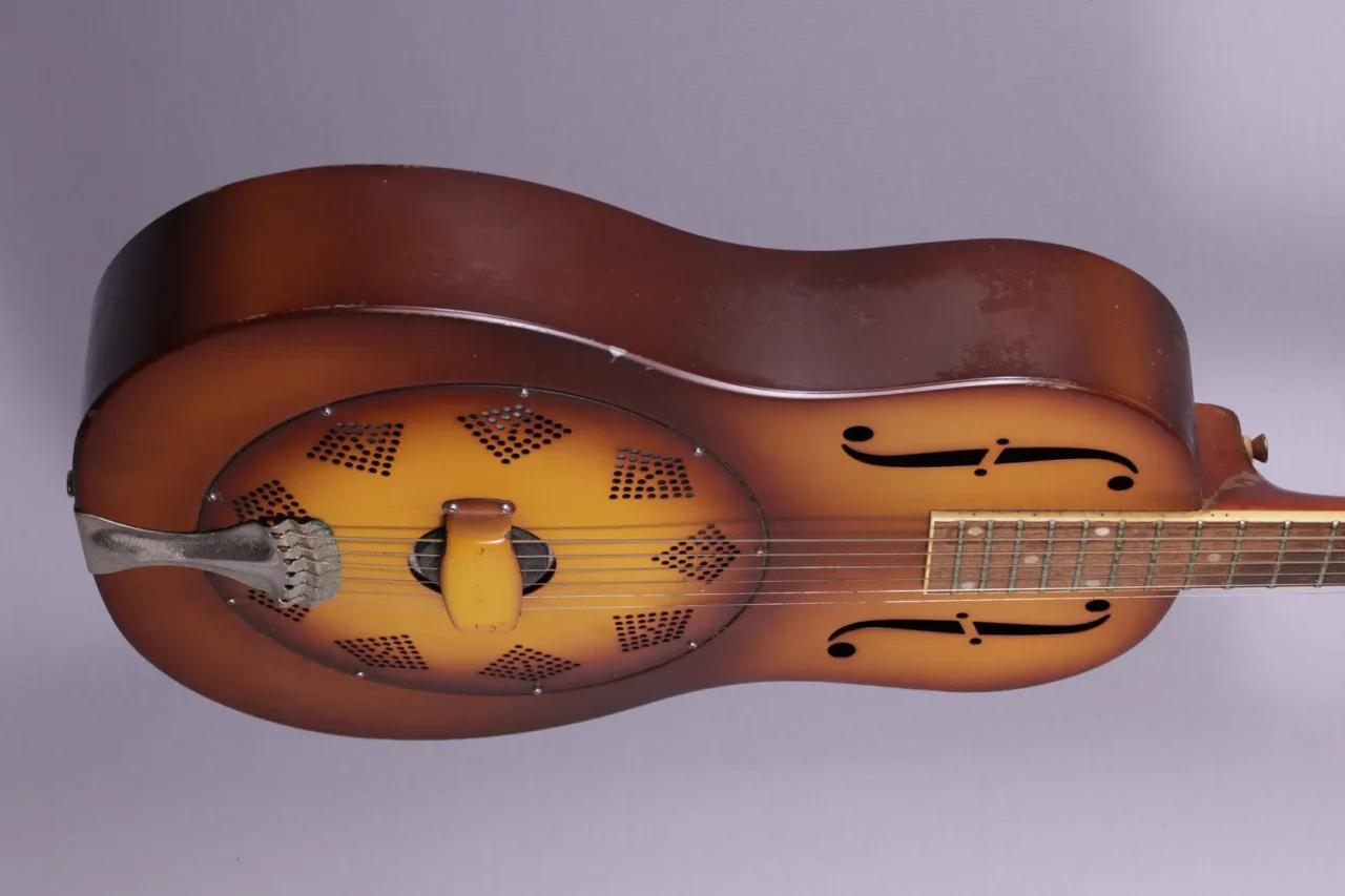 National Triolian Resonator BJ 2010 – Bild 4