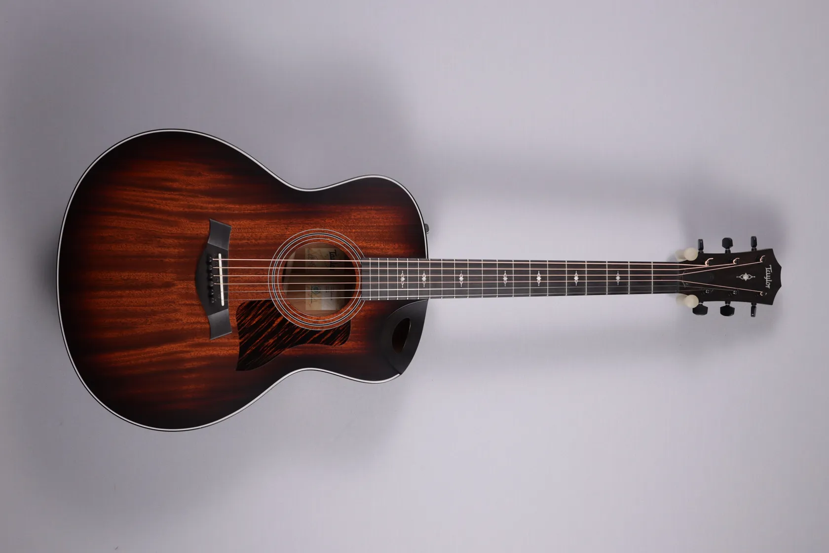 Taylor 326ce Grand Symphony -used