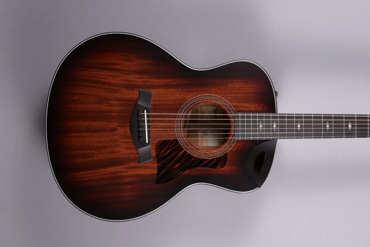 Taylor 326ce Grand Symphony -used – Bild 3