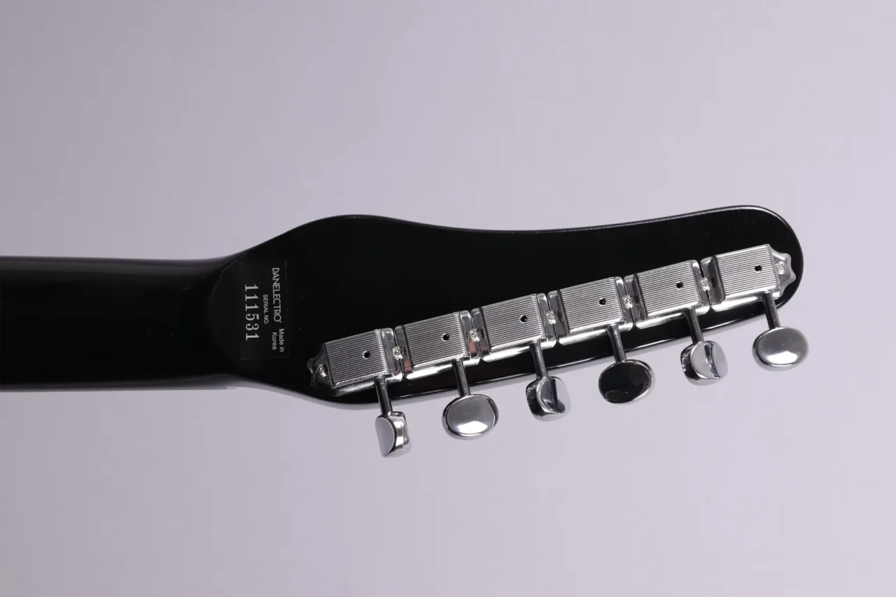 Danelectro Vintage DE56 Baritone Black – Bild 7