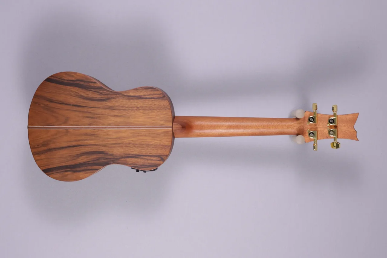 Ortega LIZARD-TE-GB Tenor Ukulele – Bild 2