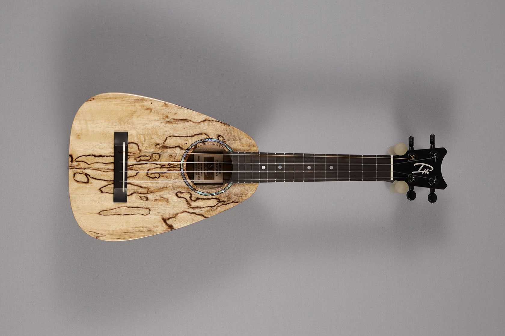 Romero Creations ST Concert Ukulele Spalted Mango