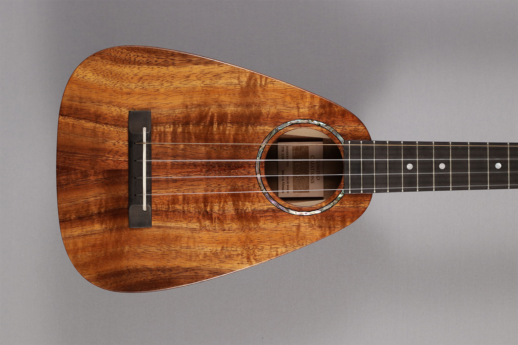 Romero Creations Tiny Tenor Koa Ukulele – Bild 3