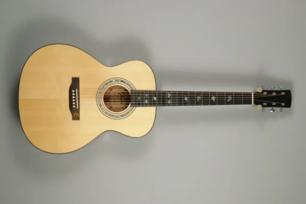 YOU´s Guitars - L140-E - Natural