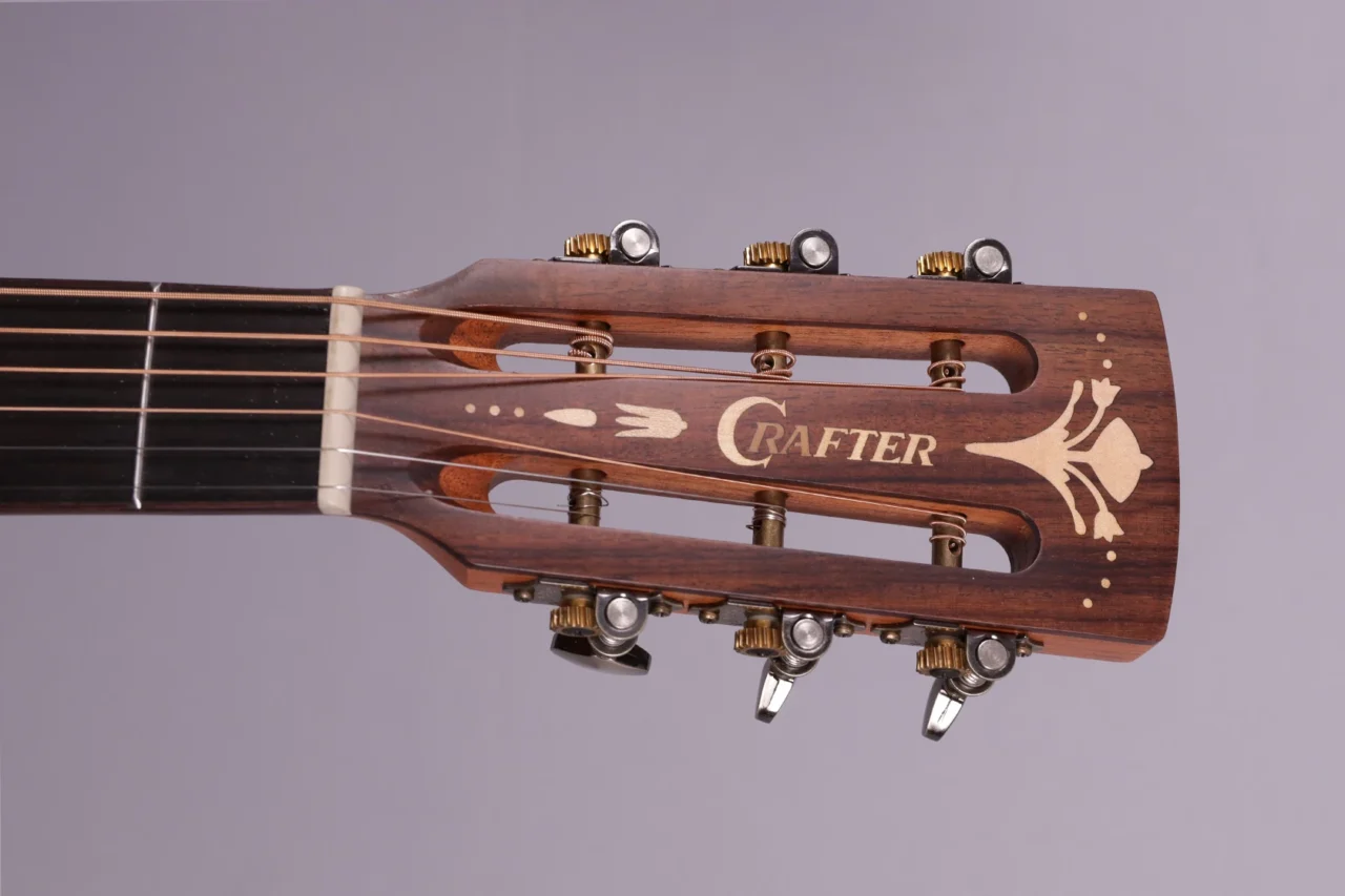 Crafter MINO MACASSAR Travelguitar – Bild 6