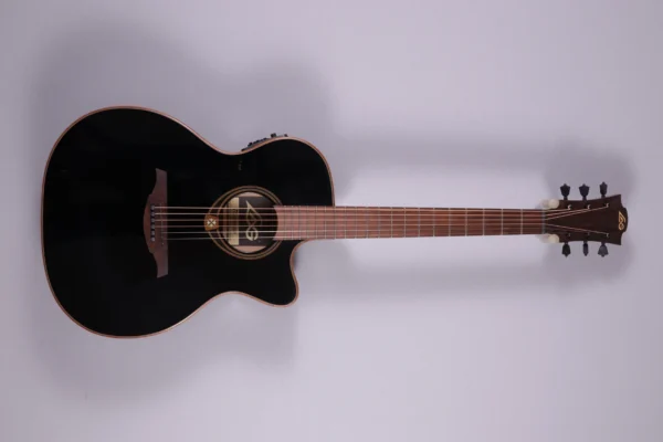 LAG Guitars Special Editions  Tramontane 118 ACE-BLK