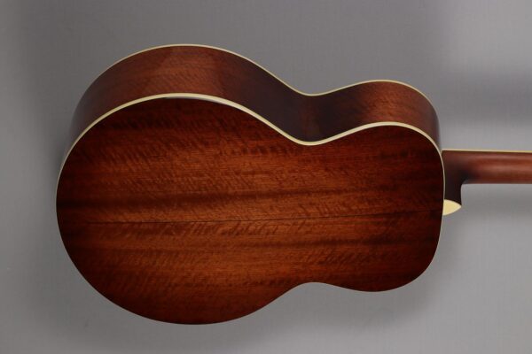 Eastman AC330-12 Natural