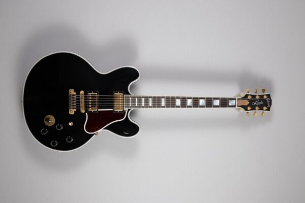 Gibson Lucille BB King Ebony