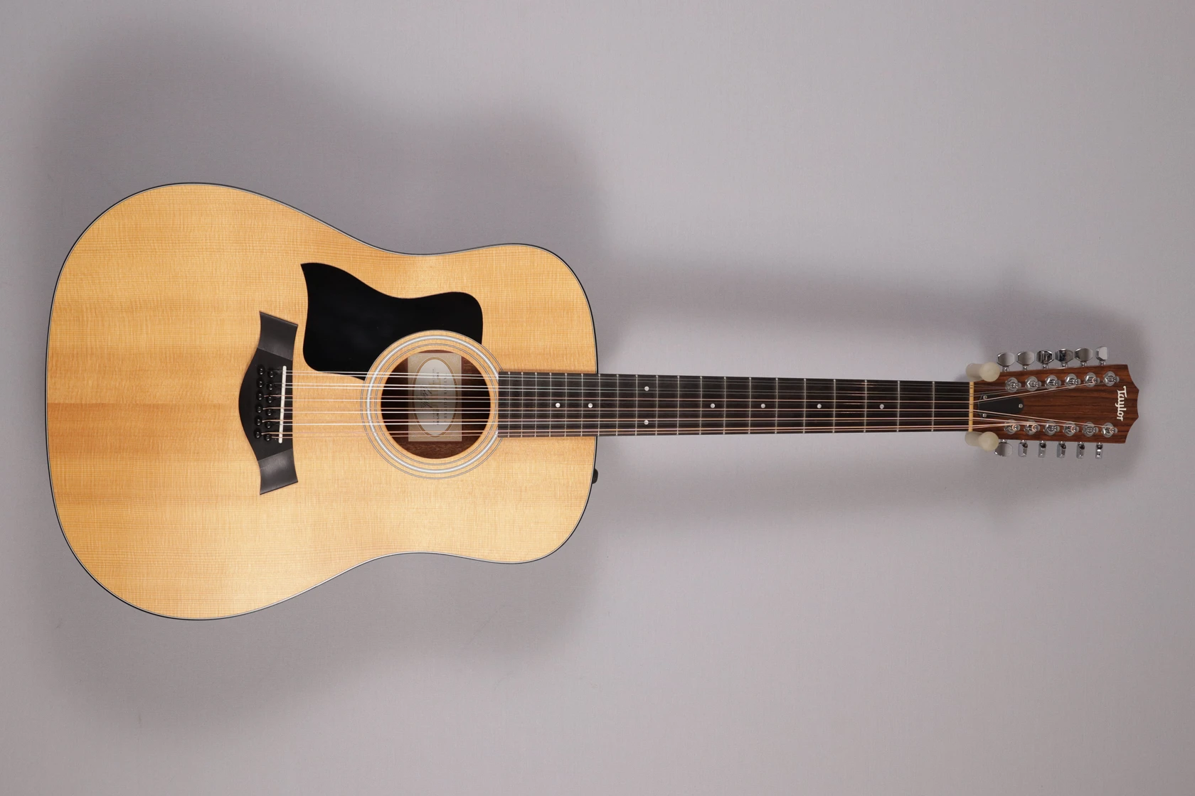 Taylor 150e Lefthand 12String