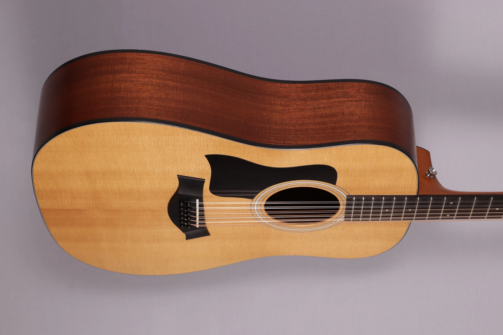 Taylor 150e Lefthand 12String – Bild 4