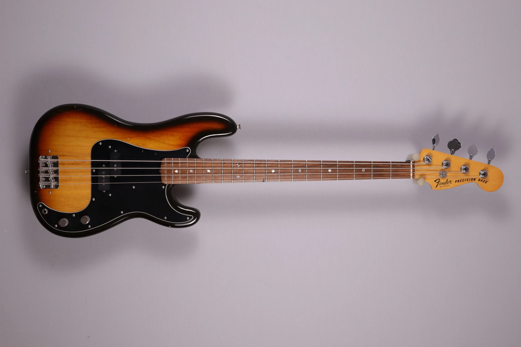 Fender Precision Bass`77-78 3Tone Sunburst