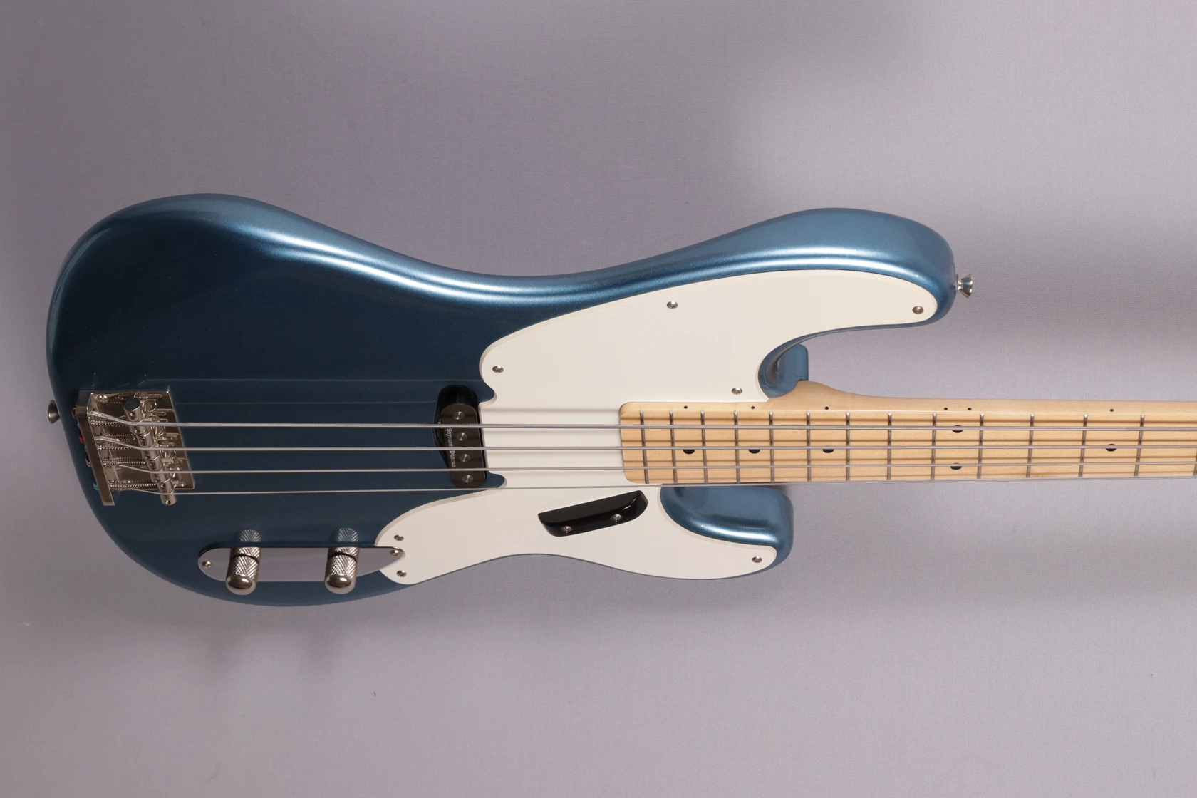 Squier CV50´s Bass Prea Lake Placid blue – Bild 4