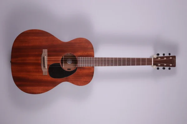 Martin Guitars 000-15E