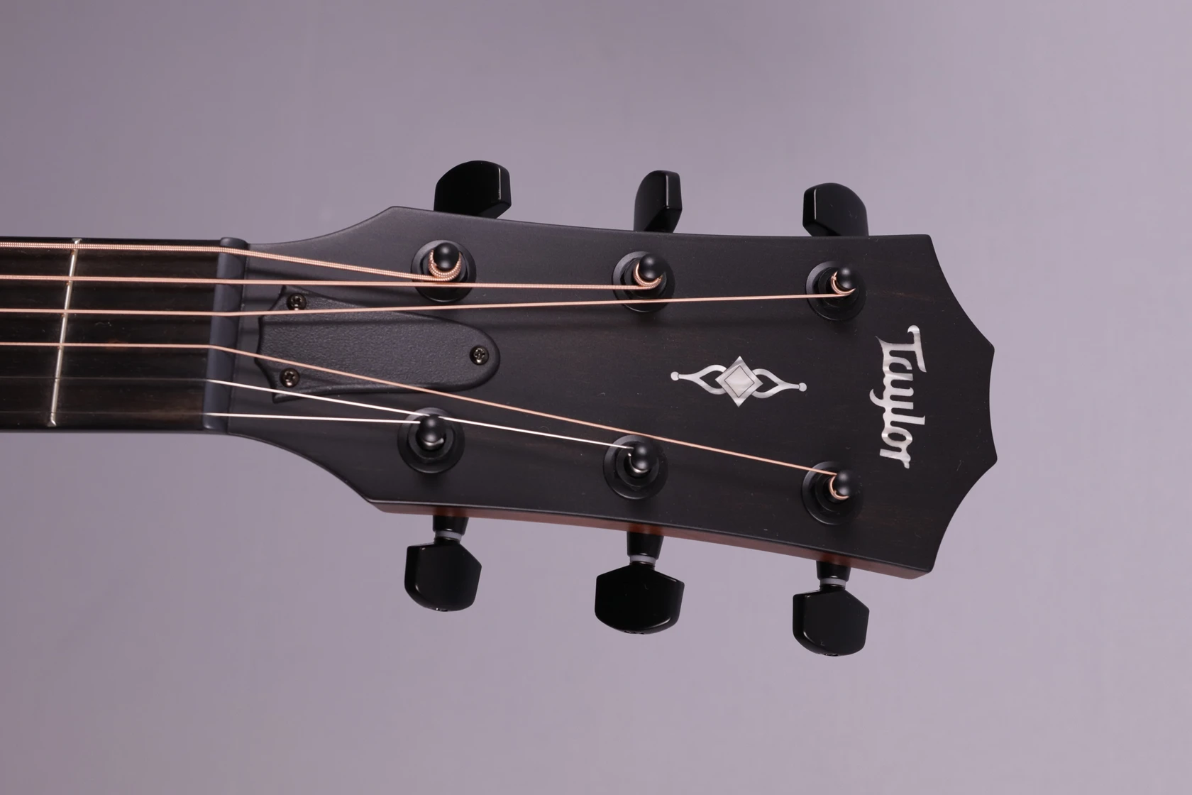 Taylor 326ce Grand Symphony – Bild 5