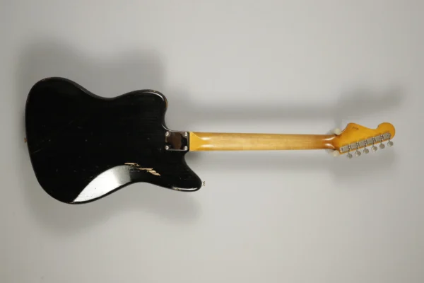 Alternative view of Kaufmann  '63 JM Jazzmaster Bull Black