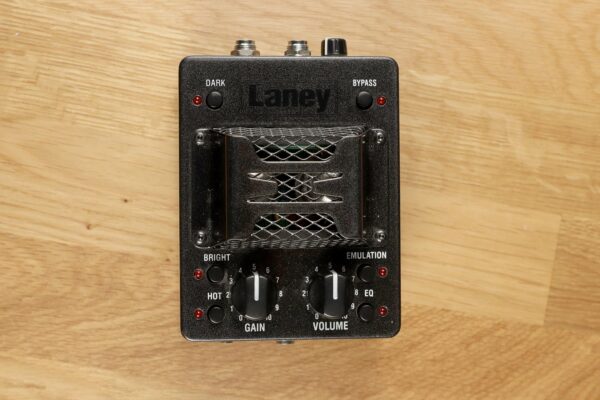 Laney_Iron_Pedal