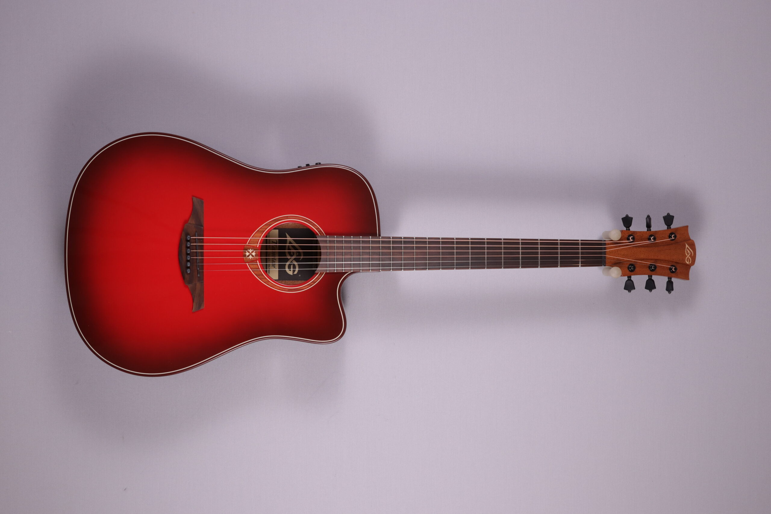 LAG Tramontane T-Red Special Edition Dreadnought
