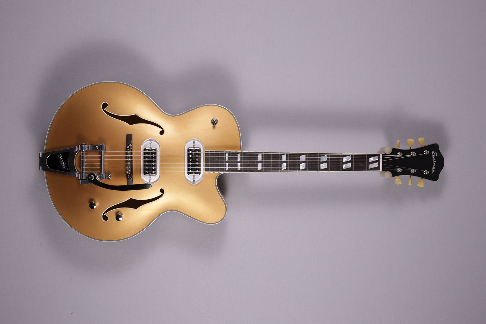 Eastman T58-GD 16" Gold Archtop